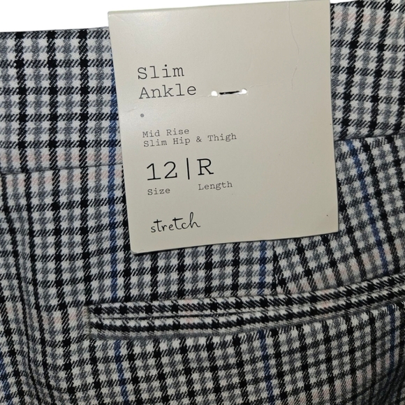 NWT A New Day Plaid Mid Rise Slim Ankle Pants - Picture 3 of 3